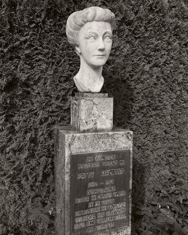 Le monument en l'honneur de Betty à Villeret.
